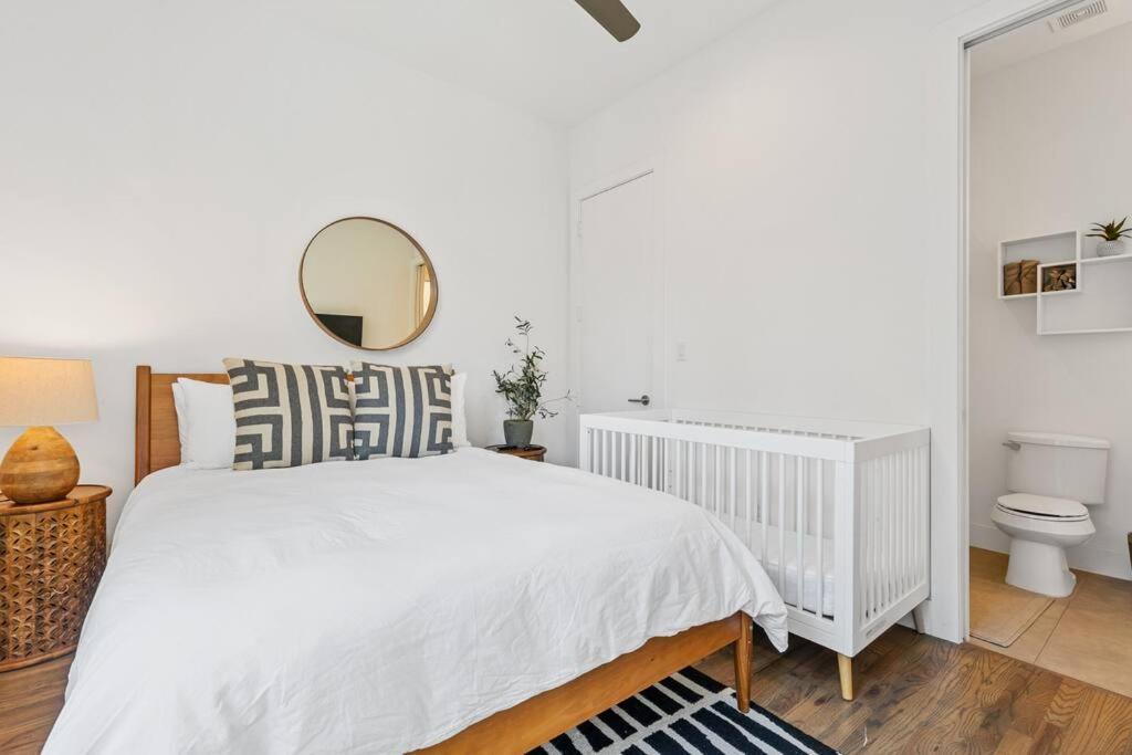 Beautiful Perfectly Located Luxury 2 Bed Townhome Dallas Exterior foto